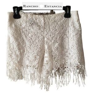 Women Fringe Hem Guipure Lace Shorts